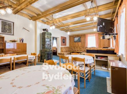 Prodej hotel, 386 m²