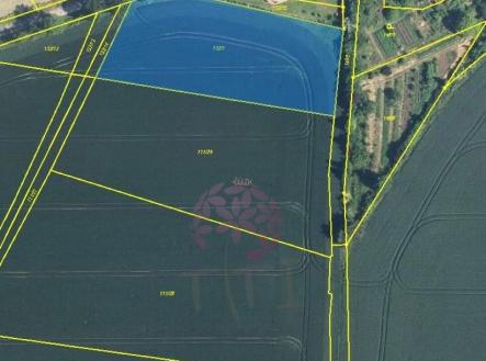 Prodej pozemku pro bydlení, 8 252 m² obrázek