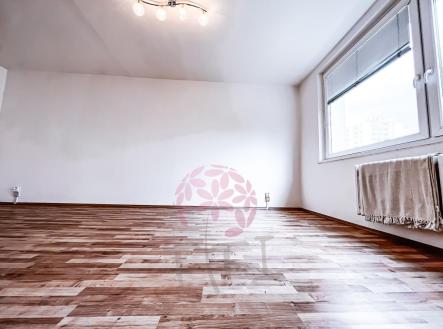 Pronájem bytu, 3+1, 77 m²