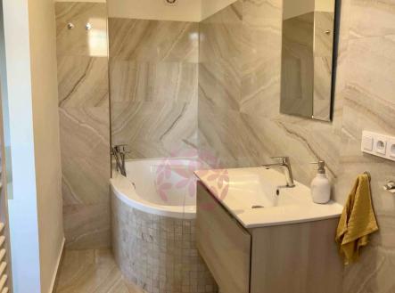 Pronájem bytu, 2+kk, 50 m²