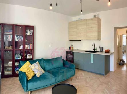 Pronájem bytu, 2+kk, 50 m²