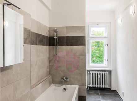 Pronájem bytu, 2+1, 73 m²