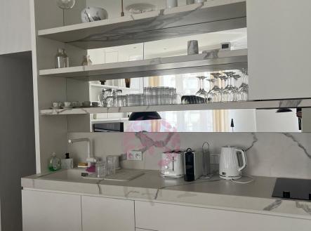 Pronájem bytu, 2+kk, 50 m²