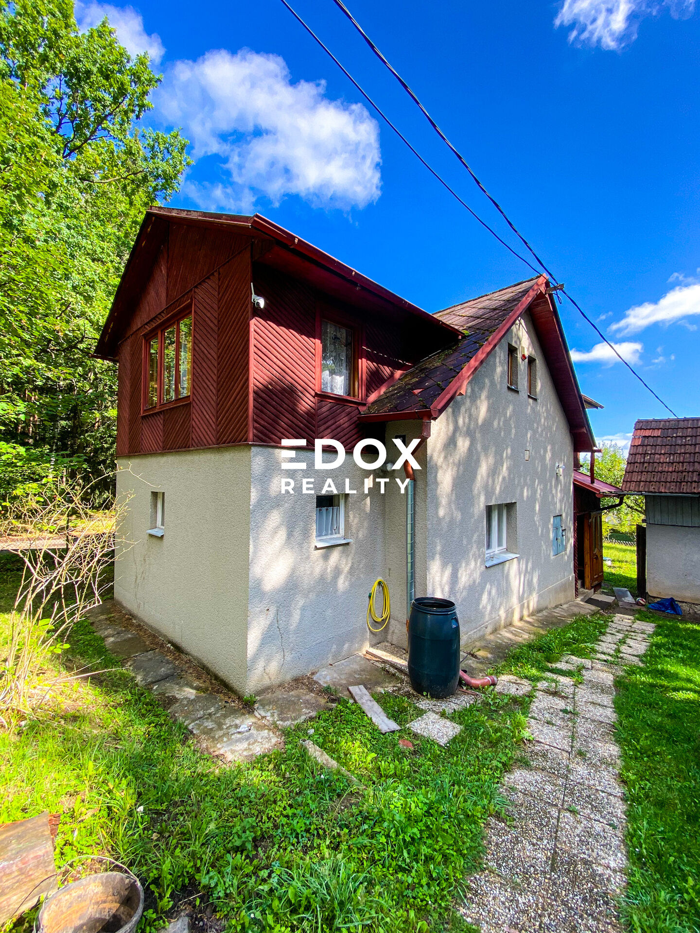 Prodej RD 150m2, pozemek 1 574m2, Cetyně okres Příbram.