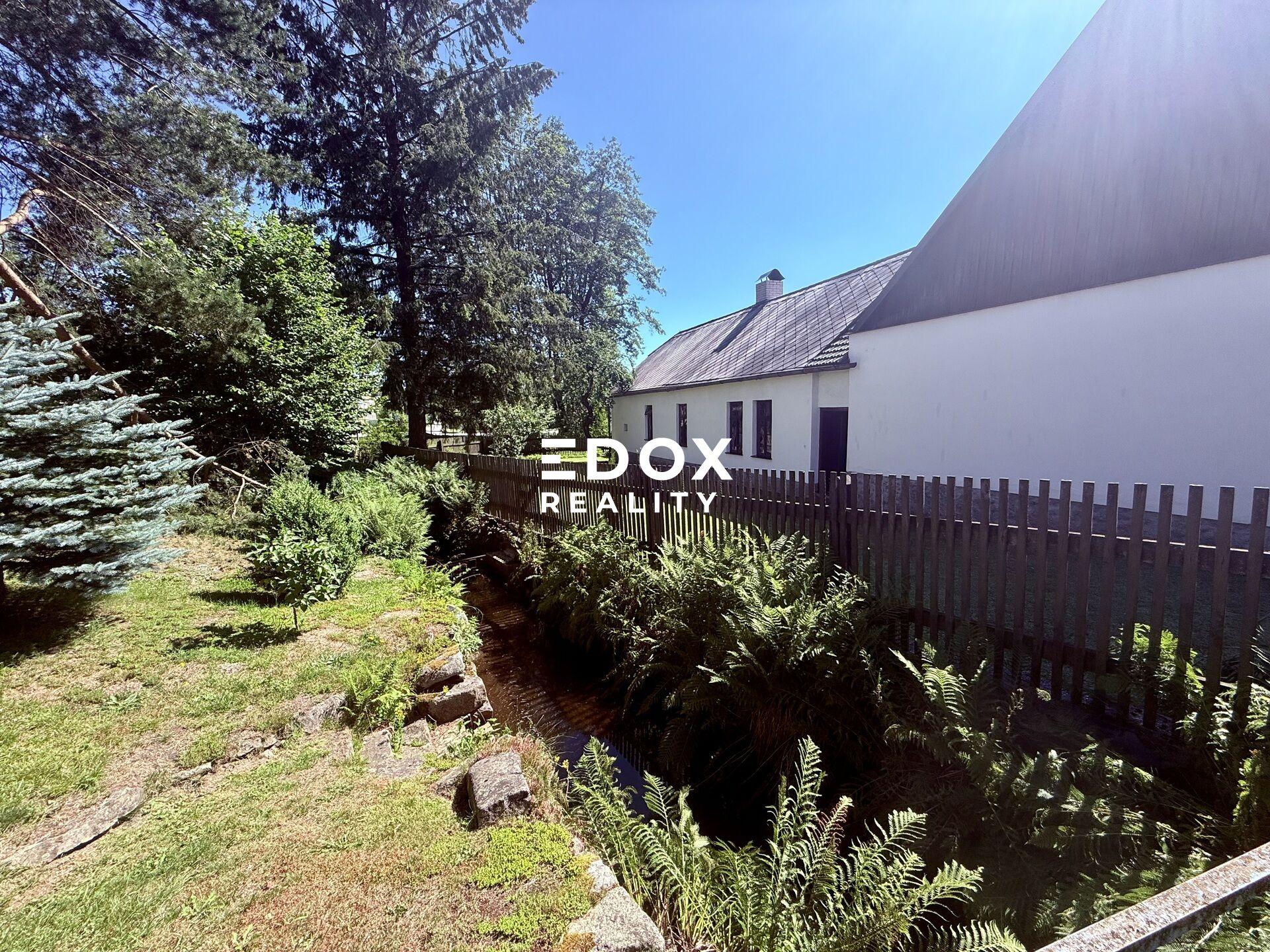 Prodej chalupy 5+1 (140m2) se stodolou (130m2),  pozemek 513m2, Nová Ves, Jihlava.