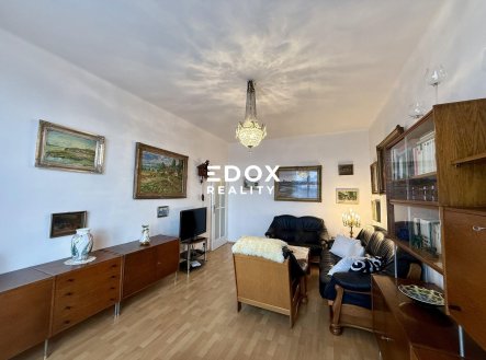 Pronájem bytu, 2+1, 52 m²