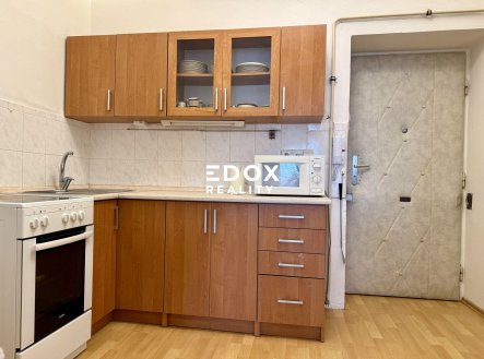 Pronájem bytu, 2+1, 52 m²