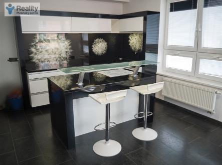 Pronájem bytu, 2+kk, 49 m²