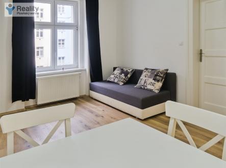 Pronájem bytu, 2+kk, 44 m²
