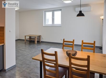 Pronájem bytu, 3+kk, 82 m²
