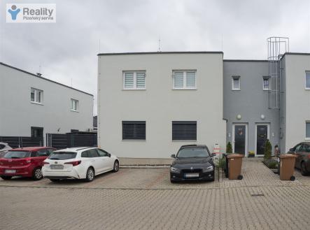 Pronájem bytu, 3+kk, 82 m²