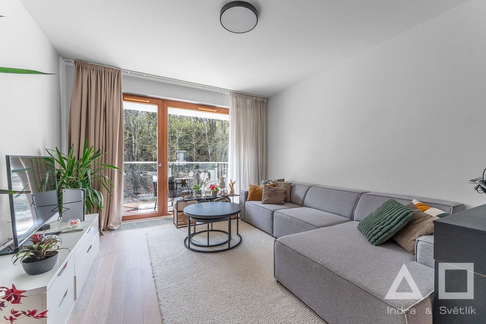 Pronájem bytu, 3+kk, 88 m2