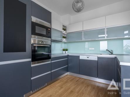Pronájem bytu, 3+kk, 107 m²