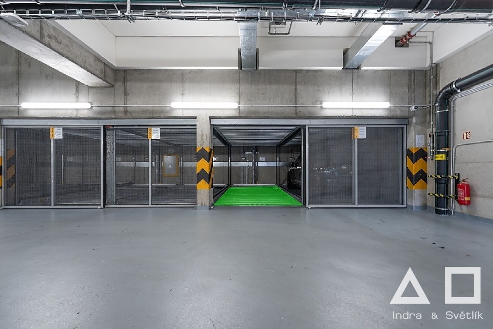 Prodej  - malý objekt/garáž