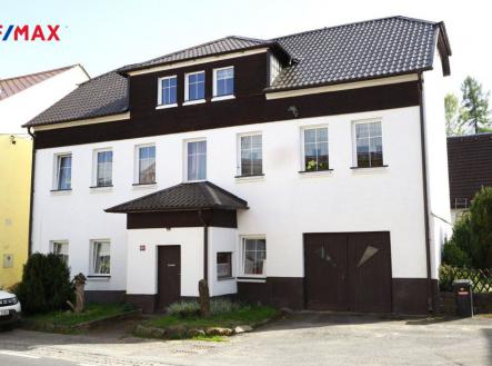 Prodej - dům/vila, 305 m²