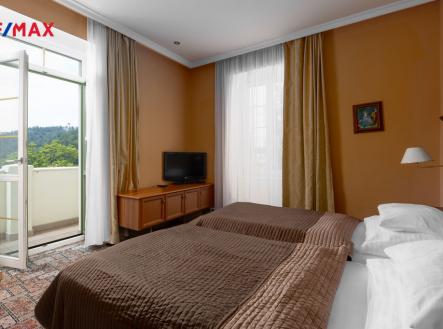 Prodej - hotel, 1 580 m²