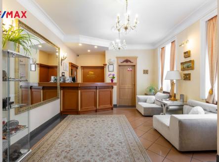 Prodej hotel, 1 580 m²