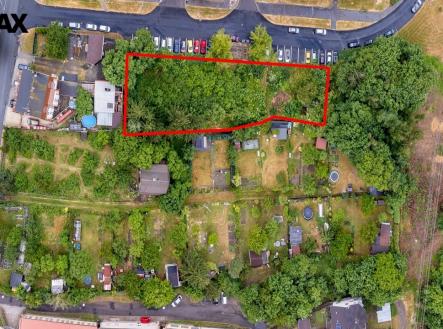 Prodej pozemku pro komerční výstavbu, 1 700 m²