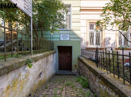 Prodej obchodní prostor, 446 m²