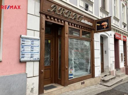 Prodej obchodní prostor, 92 m² obrázek