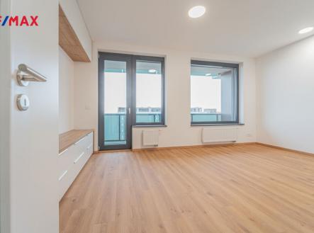 Pronájem bytu, 1+kk, 32 m²