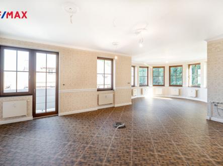 Prodej bytu, 6+1, 537 m²