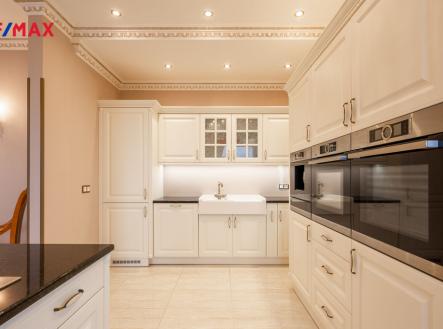 Prodej domu/vily, 483 m²