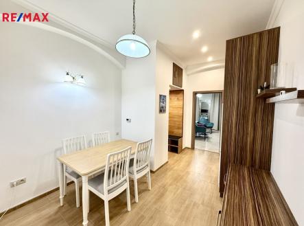 Pronájem bytu, 2+1, 47 m²