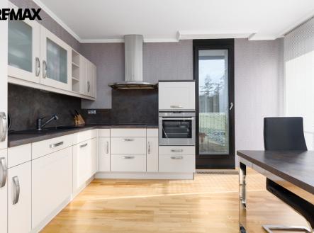 Prodej bytu, 2+kk, 63 m²