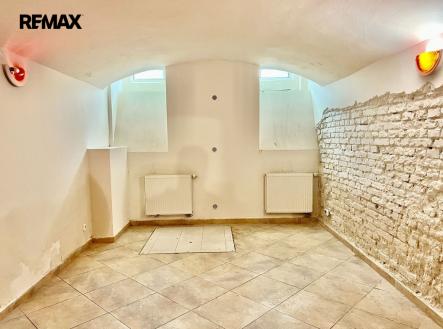 Pronájem jiné komerční nemovitosti, 95 m²