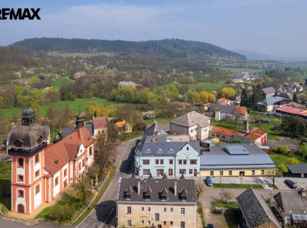 Prodej domu/vily, 688 m²