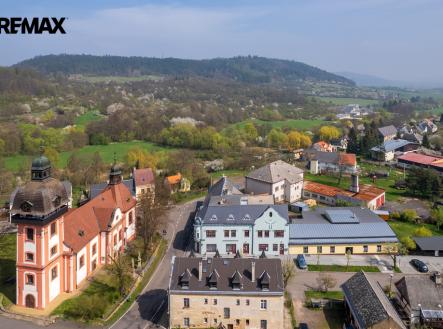 Prodej domu/vily, 688 m²