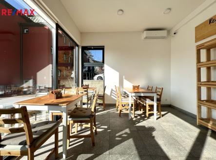 Pronájem jiné, 38 m²