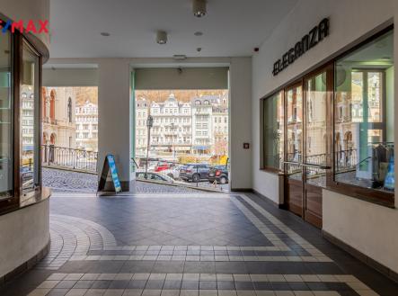 Prodej - obchodní prostor, 115 m²