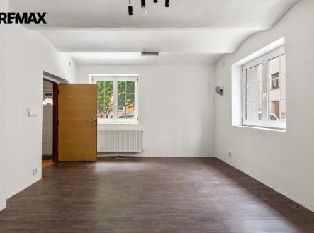 Prodej kanceláře, 198 m² obrázek