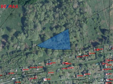 Prodej pozemku pro bydlení, 1 800 m²