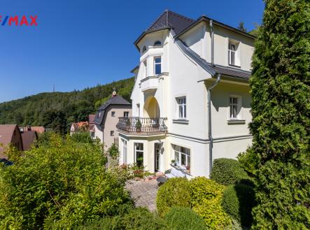 Prodej domu/vily, 321 m² obrázek