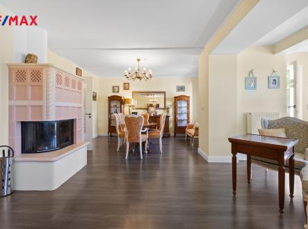 Prodej domu/vily, 321 m²