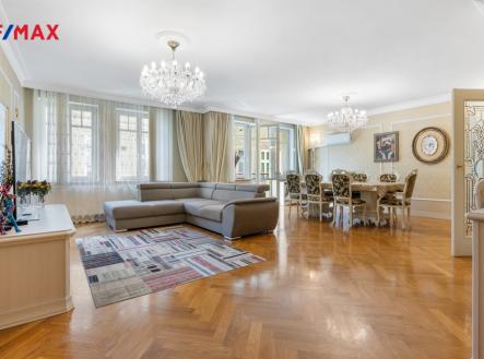 Prodej bytu, 3+kk, 108 m²