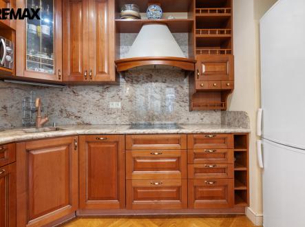 Prodej bytu, 3+kk, 108 m²