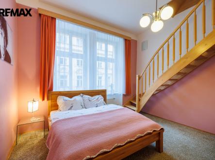 Pronájem bytu, 4+1, 108 m²