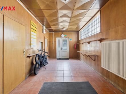 Prodej výrobní prostor, 4 434 m²