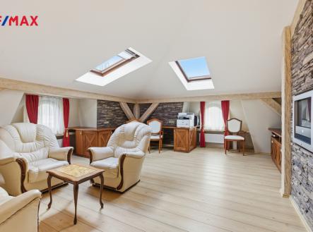 Prodej bytu, 5+kk, 189 m²