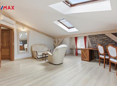 Prodej bytu, 5+kk, 205 m²