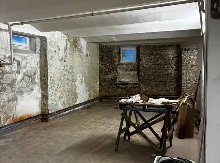 Pronájem skladovací prostor, 75 m²