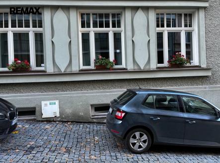 Pronájem skladovací prostor, 75 m²