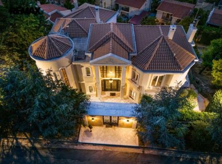 Prodej domu/vily, 1 285 m²