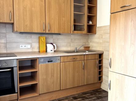 Pronájem bytu, 2+1, 57 m²