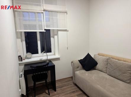 Pronájem bytu, 3+kk, 60 m²