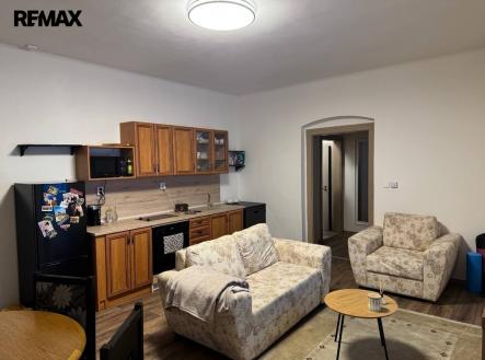 Pronájem bytu, 3+kk, 60 m²